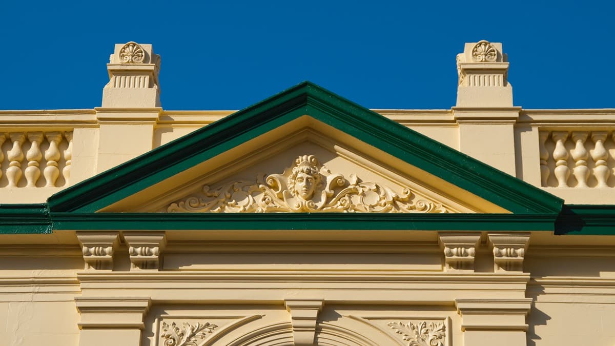 Invicta House